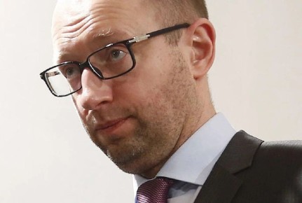 Политолог Скачко раскрыл, где прячется и как зарабатывает разыскиваемый в РФ бывший премьер Украины Яценюк