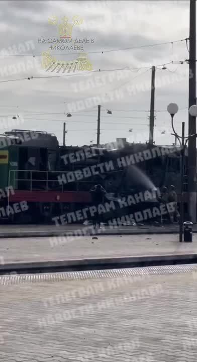 Юрий Подоляка: Охота на локомотивы.... Наши дроны, получив возможность наносить точные удары в т.ч. и по движущимся целям, начали системно охотиться на локомотивы противника