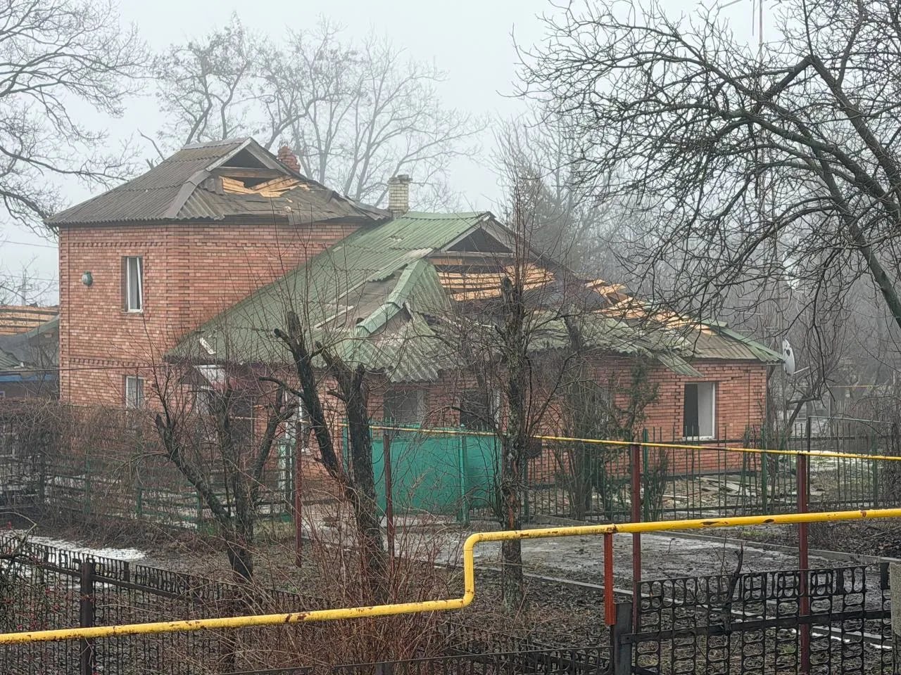 Юрий Котенок: Украинские дроны атаковали поселок Центральный в ЛНР Юрий Котенок: Украинские дроны атаковали поселок Центральный в ЛНР