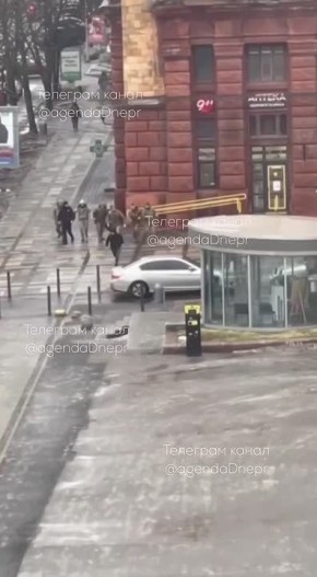 Залог выживания на оккупированных территориях так называемой Украиной - хорошая физическая форма