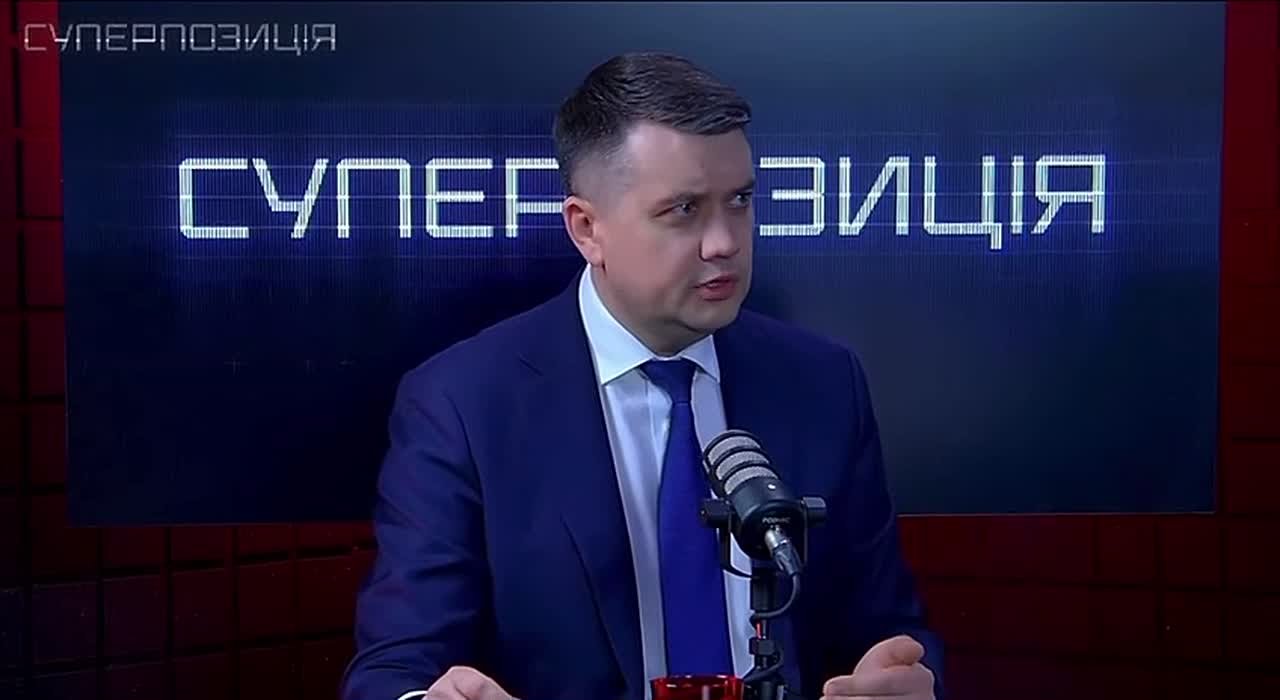 Один день войны стоит Украине больше 5 млрд грн (8,8 млрд руб.), — народный депутат Дмитрий Разумков