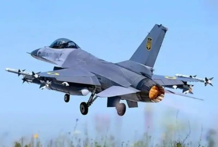 ��������� ���: ���������� F-16 ���������� �������