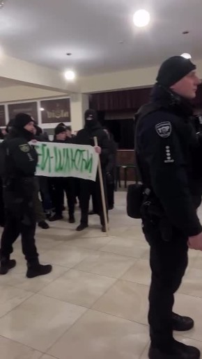 � ����� ���������� ���� ������� ������� ����� MELOVIN �� ��� ���