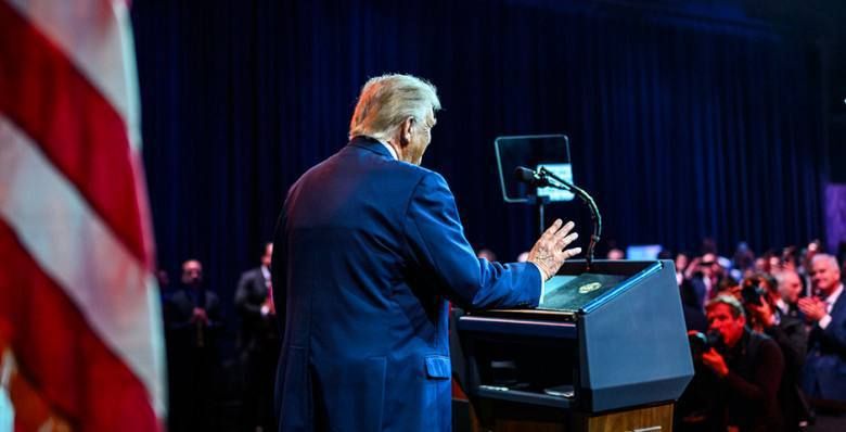 Александр Малькевич: Дональд Трамп поручил министру обороны Питу Хегсету раскрыть правительственные документы о внеземной жизни и НЛО