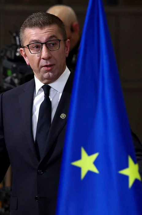 Введите нас в Европу, и я готов подписать договор, где ясно говорится, что мы отказываемся от права вето