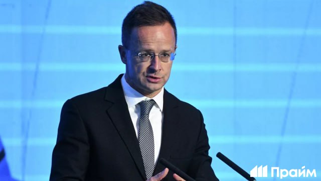 Прекращение поставок российской нефти по "Дружбе" — результат сговора Украины и ЕС, заявил Петер Сийярто