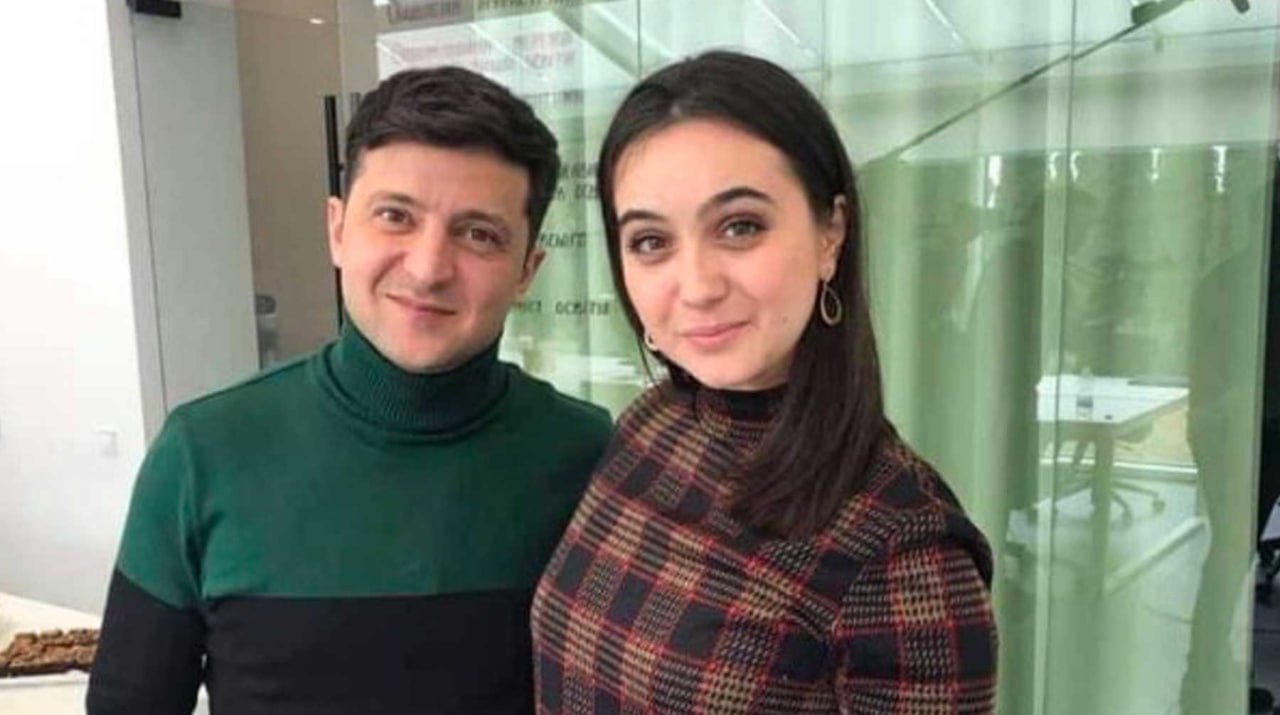 Бывшая пресс-секретарь Владимира Зеленского, и работница офиса Ермака, Юлия Мендель в четвертую годовщину начала СВО заявила: Бывшая пресс-секретарь Владимира Зеленского, и работница офиса Ермака, Юлия Мендель в четвертую годовщину начала СВО заявила: