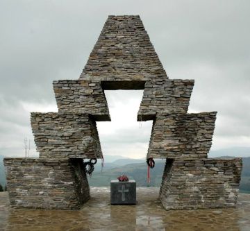 "������� - ��� ����", "Fuck Orban", "������ �� ����"