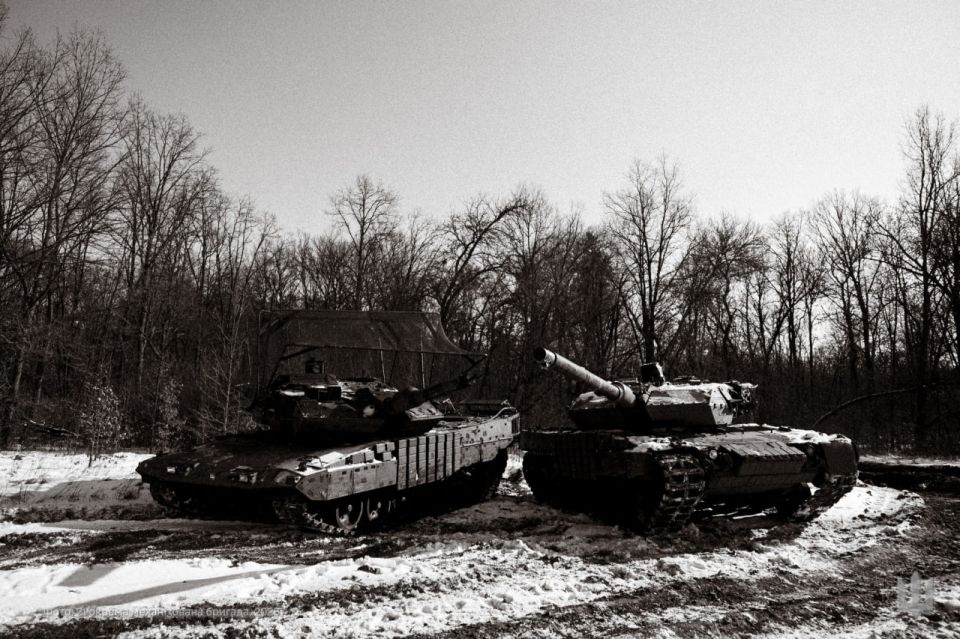 На кадрах - немецкий танк Leopard 2A6 на вооружении 21-й механизированной бригады ВСУ На кадрах - немецкий танк Leopard 2A6 на вооружении 21-й механизированной бригады ВСУ
