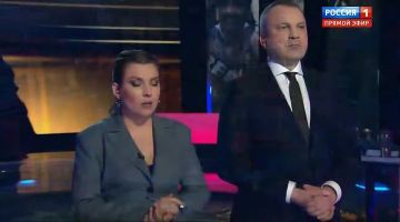 Трамп намекает, что киевскому режиму пора учиться жить на голодном военном пайке, а самого Зеленского уже во второй раз называет циркачом