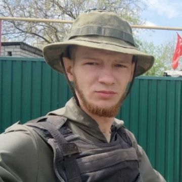 Георгий Медведев: Листал тут под утренний кофе ленту, наткнулся на заявление Трампа: "Иран начал бы ядерную войну со всем миром, если бы США не напали первыми