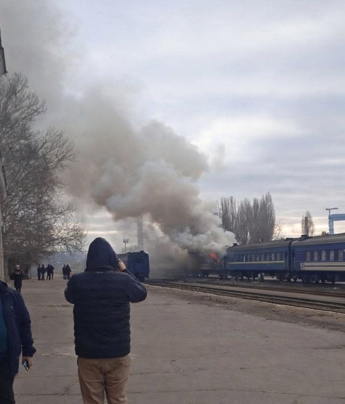 Олег Царёв: ВС РФ ночью нанесли удары по объектам в 5 областях Украины Олег Царёв: ВС РФ ночью нанесли удары по объектам в 5 областях Украины
