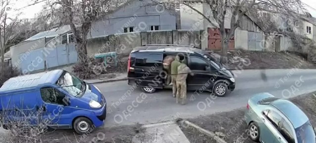 ����, ��������. � ������ ������� (� �������������� �������) �������� ��� �������������� �� ������ ����������� �� �������, �� � �������