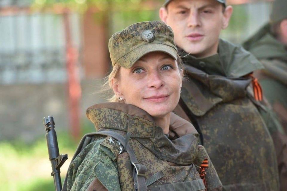 Виктория Мельникова: Друзья, в этот день хочу рассказать вам о женщинах, которыми гордится Донбасс! Виктория Мельникова: Друзья, в этот день хочу рассказать вам о женщинах, которыми гордится Донбасс!