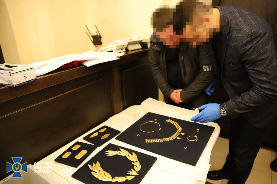 СК РФ возбудил дело из-за хищения культурных ценностей «крымской коллекции» СК РФ возбудил дело из-за хищения культурных ценностей «крымской коллекции»