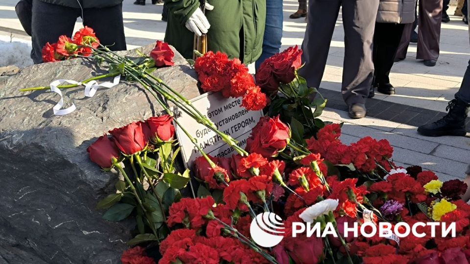 Памятный митинг в годовщину освобождения Суджи от ВСУ прошёл в Курске Памятный митинг в годовщину освобождения Суджи от ВСУ прошёл в Курске