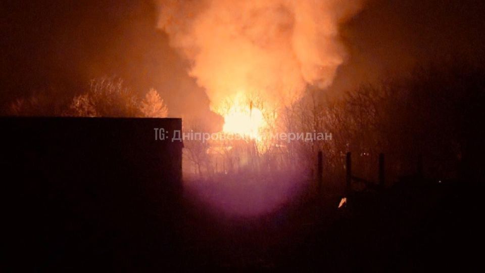Вооружённые силы России за последние сутки продолжили серию комбинированных ударов по объектам энергетики, узлам снабжения и транспортной инфраструктуре, которые используются в интересах ВСУ Вооружённые силы России за последние сутки продолжили серию комбинированных ударов по объектам энергетики, узлам снабжения и транспортной инфраструктуре, которые используются в интересах ВСУ