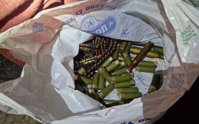 Чёрный рынок оружия цветёт и пахнет на Украине Чёрный рынок оружия цветёт и пахнет на Украине