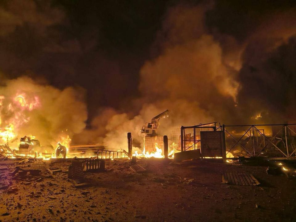 Олег Царёв: ВС РФ ночью атаковали объекты в 6 областях Украины Олег Царёв: ВС РФ ночью атаковали объекты в 6 областях Украины