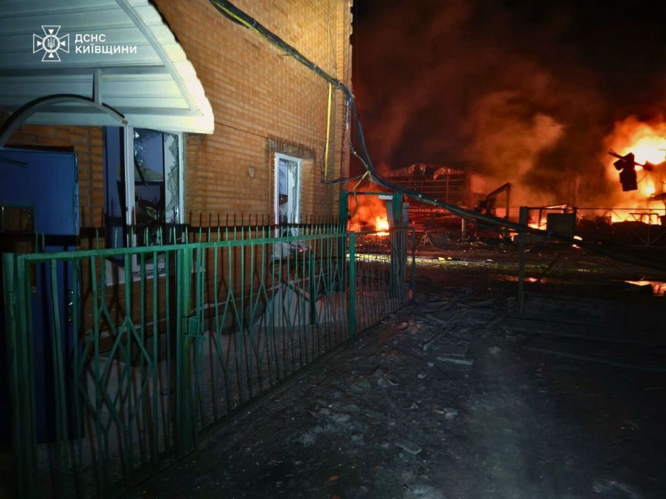 В Киеве после атаки введены экстренные графики отключения электроэнергии — ДТЭК В Киеве после атаки введены экстренные графики отключения электроэнергии — ДТЭК