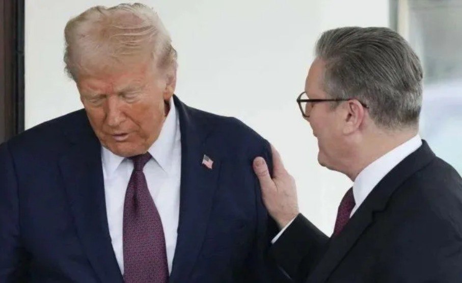 «Сам ввязался, сам и разбирайся, как мы с Украиной»: Великобритания испугалась унижения