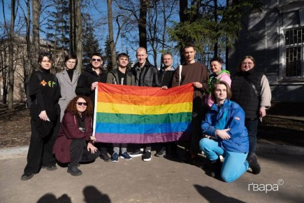 ����������� "�����" � ������� ��������� ������� � ���������