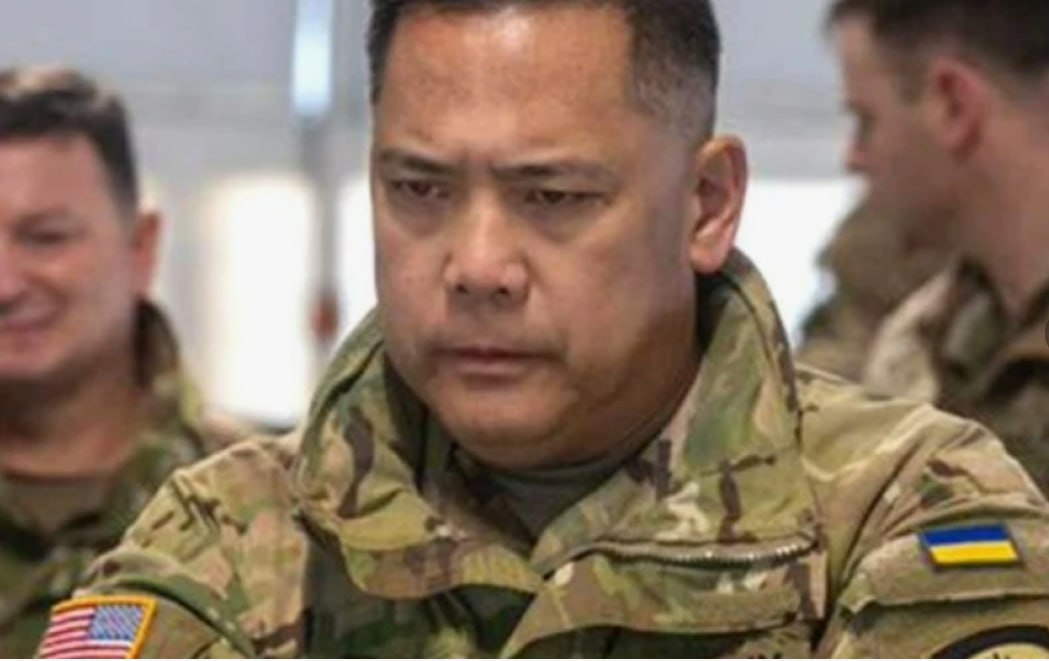 История про то, как американский генерал напился, получил сотрясение мозга и потерял секретные документы