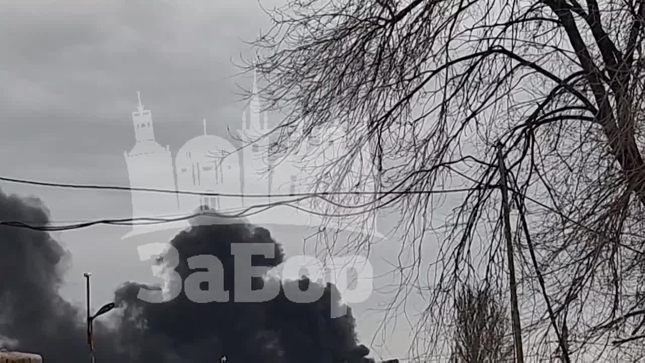 После ударов "Гераней" в Запорожье частично пропал свет, сообщают местные каналы