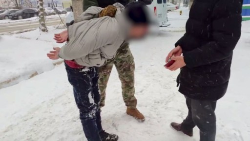 1000 сим-карт купил житель Саранска по заданию ГУР МО Украины — они планировали использовать их для подрывной деятельности, сообщили в ФСБ