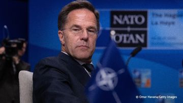 "НАТО не является стороной конфликта на Украине", — сказал Рютте, отвечая на просьбу журналиста признать Украину без членства частью военной экосистемы альянса