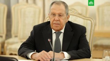 Россия отвергает обвинения в передаче разведданных Ирану, заявил Лавров в интервью французскому телевидению