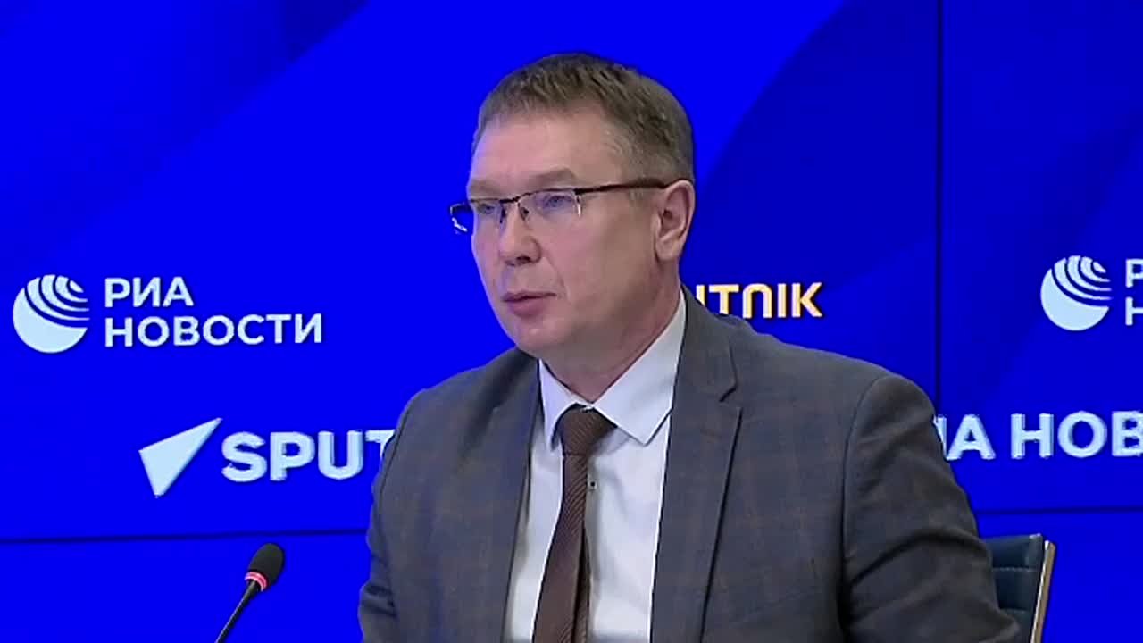 Смотреть предыдущую часть. На сегодняшней презентации нашего доклада первый заместитель председателя Комитета Государственной Думы Российской Федерации по развитию Дальнего Востока и Арктики Сергей Каргинов отметил: "Тяжело...