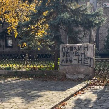 В Молдавии хотят пойти по пути Украины и требуют сносить советские памятники