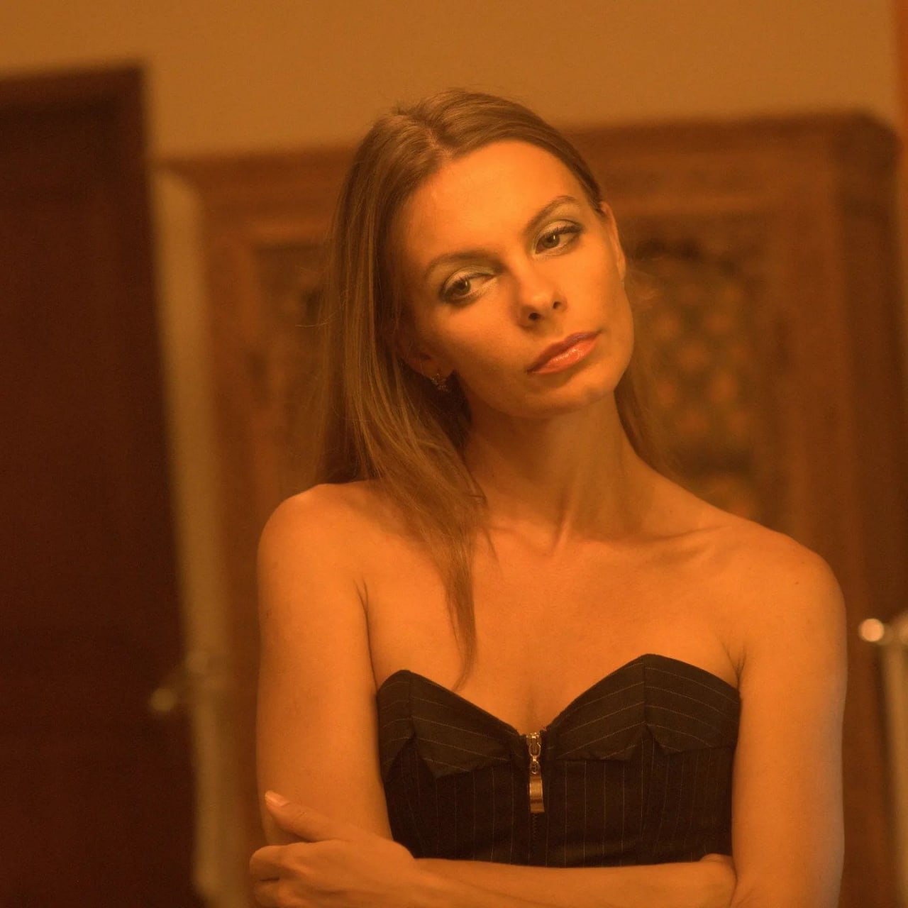 Почётным консулом Украины в Доминикане стала бывшая модель, фотографировавшаяся в откровенных образах Почётным консулом Украины в Доминикане стала бывшая модель, фотографировавшаяся в откровенных образах