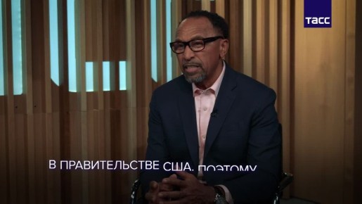 Зеленский предлагает другим военную помощь, поскольку его не заботит Украина