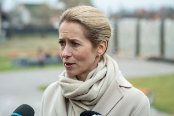 ����� ������: � ������ ����� ���� "������ 5 ����" � ��� ����� ������� � �������