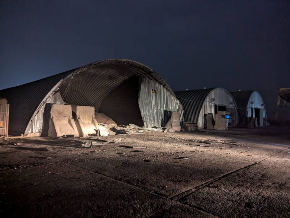 Российские дроны ночью атаковали дронами портовую инфраструктуру в Одесской области, — сообщает украинское Минразвития