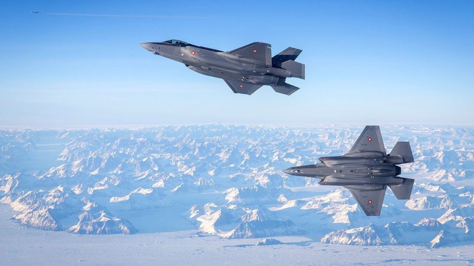 Елена Панина: The Economist: Надежды Европы оставить США внутри НАТО тают