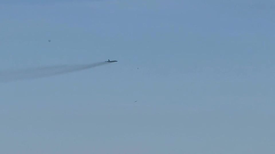 ������������ ��������������� B-52 �������� � ������� ����� � ���� � ��������������