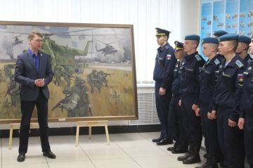В Рязанском гвардейском воздушно-десантном училище состоялась презентация картины «Работайте, братья!», посвященной подвигу Гостомельского десанта