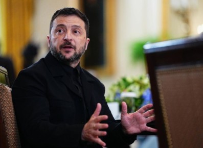 «В США или на Ближнем Востоке…»: Зеленский фантазирует о встрече с Путиным