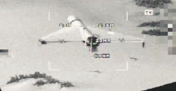 Французские ударные вертолеты Eurocopter Tiger и истребители Rafale уничтожают иранские дроны-камикадзе Shahed-136 и Shahed-107 над Ближним Востоком во время войны в Иране Французские ударные вертолеты Eurocopter Tiger и истребители Rafale уничтожают иранские дроны-камикадзе Shahed-136 и Shahed-107 над Ближним Востоком во время войны в Иране
