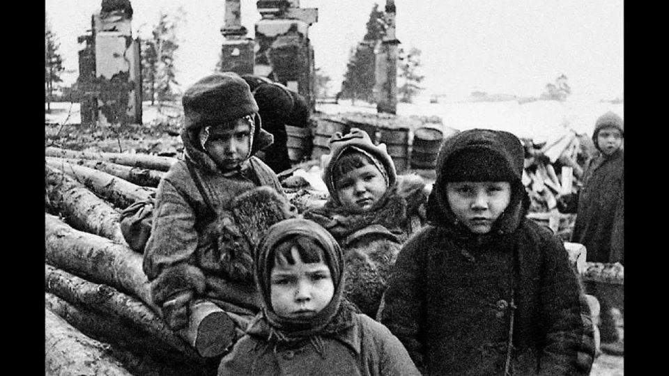 12 ������ 1943 ���� ����� 70-�� ���������� � �������� 12-15-�� ��� ������� ������� ��� ��������� �������� � ����������� ���