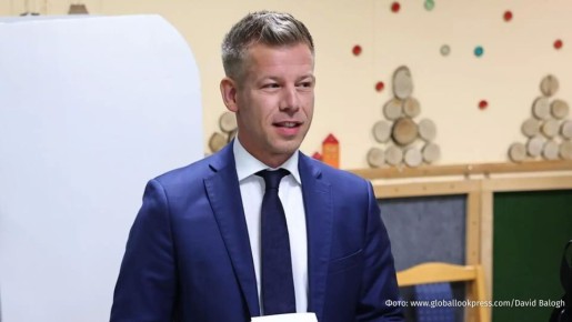 Евросоюз замер в ожидании решений нового премьера Венгрии Петера Мадьяра — европейские лидеры рассчитывают, что политик разблокирует выделение Украине кредита на €90 млрд и снимет вето на очередной пакет санкций против РФ