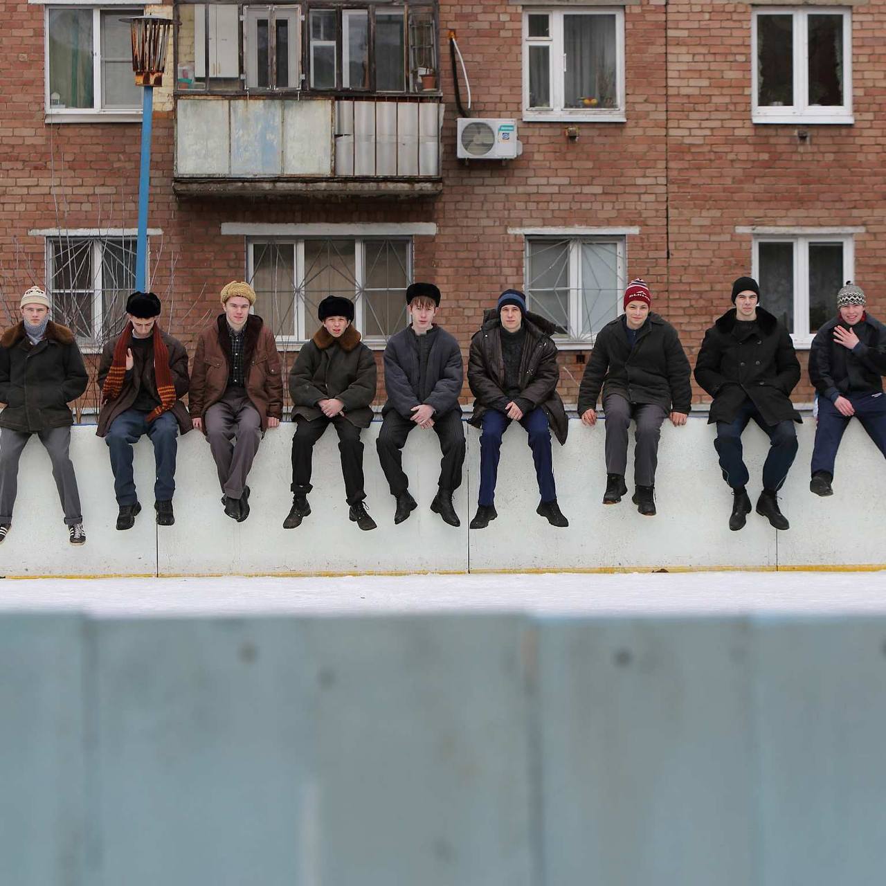 Олег Царёв: Борюсь с проститутками в комментариях