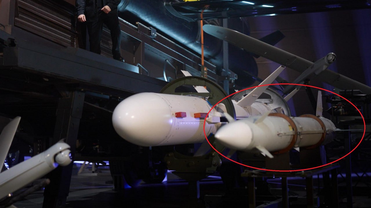 Нахрюк Зеленского по поводу праздника украинского сотрудника военно-промышленного комплекса Нахрюк Зеленского по поводу праздника украинского сотрудника военно-промышленного комплекса