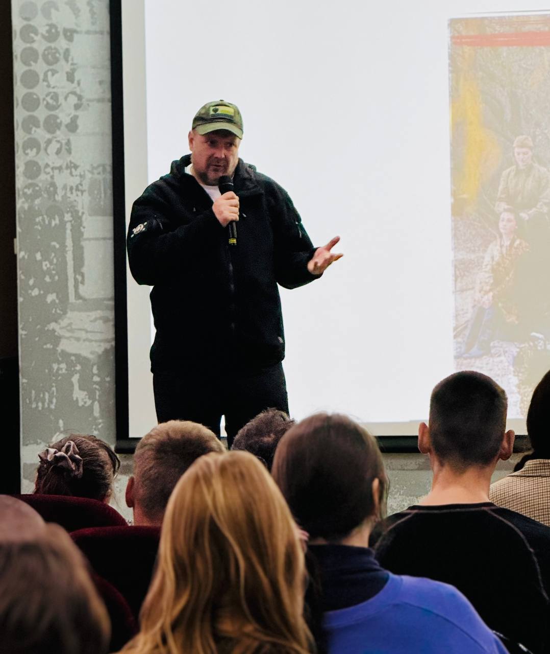 Несмотря на попытки украины дестабилизировать ситуацию в приграничных городах регулярными атаками БПЛА жизнь них продолжается Несмотря на попытки украины дестабилизировать ситуацию в приграничных городах регулярными атаками БПЛА жизнь них продолжается