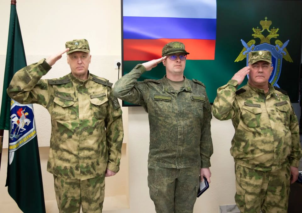 Председатель Следственного комитета России провел оперативное совещание в Луганске Председатель Следственного комитета России провел оперативное совещание в Луганске