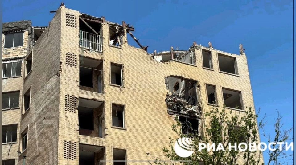 Тегеран-26. Впечатления. Часть 4 Часть 1, Часть 2, Часть 3 С началом масштабных ударов иранцы не побежали на "верхний ларс" Тегеран-26. Впечатления. Часть 4 Часть 1, Часть 2, Часть 3 С началом масштабных ударов иранцы не побежали на "верхний ларс"