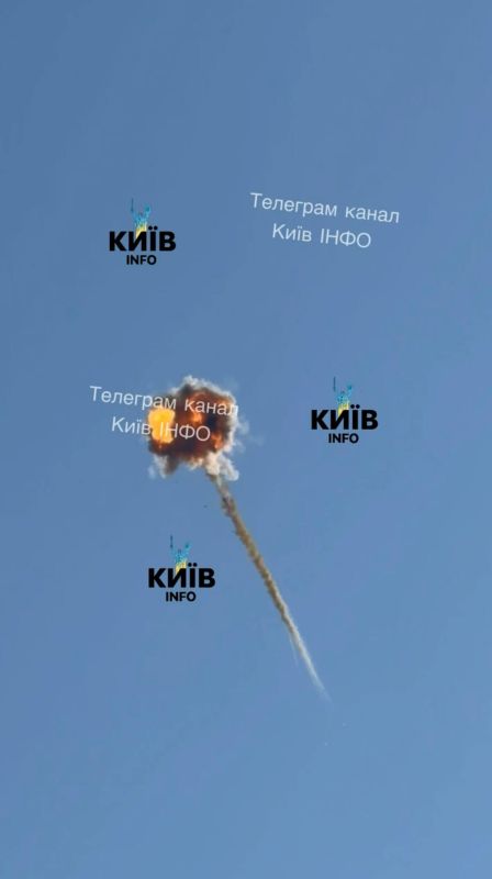 Перехват дрона «Гербера» ракетой AGM-114 над Киевом сегодня днём Перехват дрона «Гербера» ракетой AGM-114 над Киевом сегодня днём
